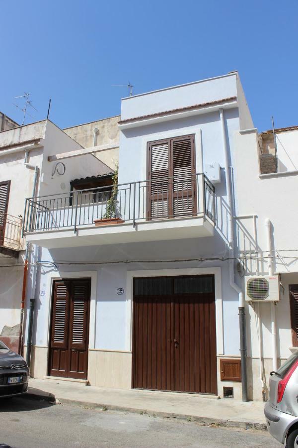 Guest House Zio Michele - Чинизи Экстерьер фото